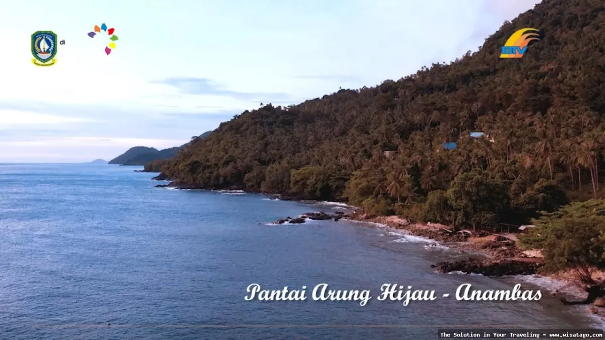 Pantai Arung Hijau, pemandangan eksotis