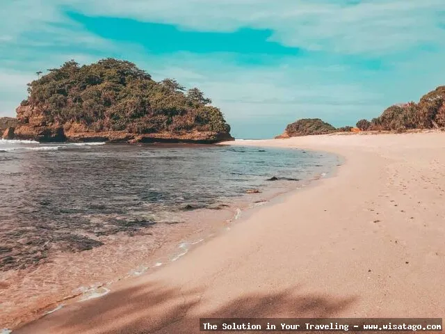 Pantai Bantol: Tips, Harga Tiket, Kuliner, Lokasi, Fasilitas dan Spot
