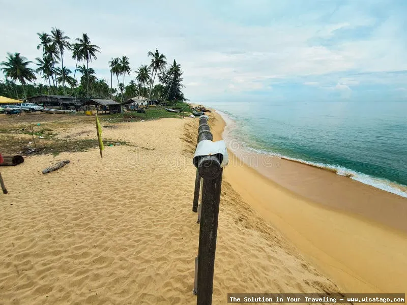 Pantai Batu Bongkok indah mempesona alami