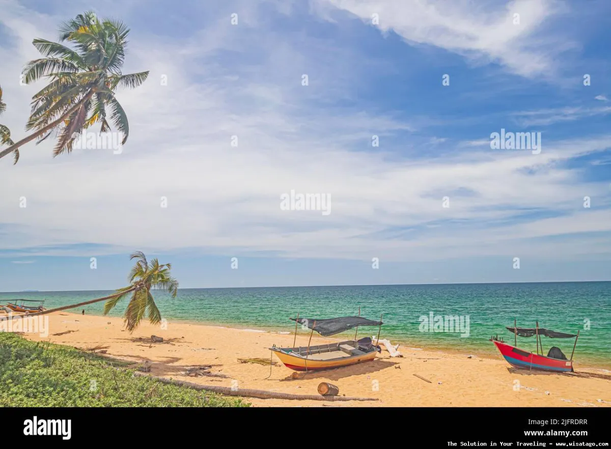 Pantai Batu Bongkok, pesona alam memukau