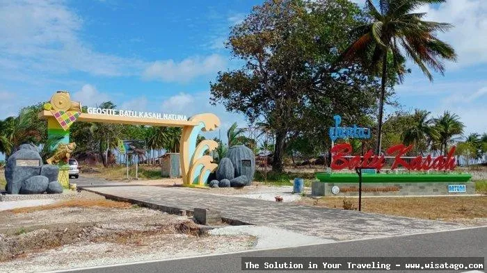 Pantai Batu Kasah dengan panorama indah