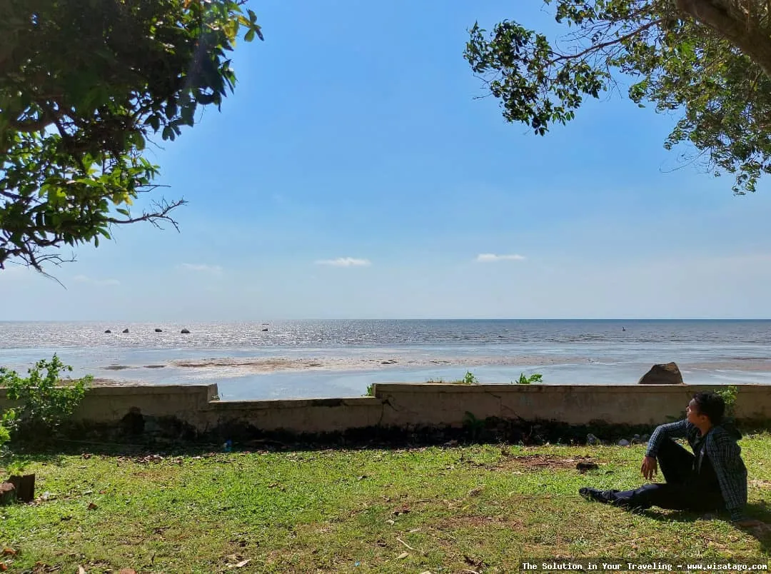 Pantai Batu Lima: Tips, Harga Tiket, Kuliner, Lokasi, Fasilitas dan Spot