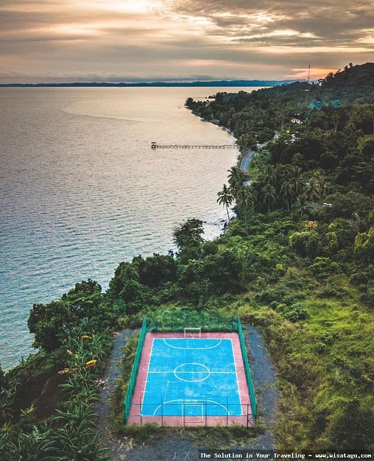 Pantai Batu Payung, pesona alam Lombok.