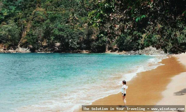 Pantai Bolu Bolu: Tips, Harga Tiket, Kuliner, Lokasi, Fasilitas dan Spot Pantai Bolu Bolu: Tips, Harga Tiket, Kuliner, Lokasi, Fasilitas dan Spot