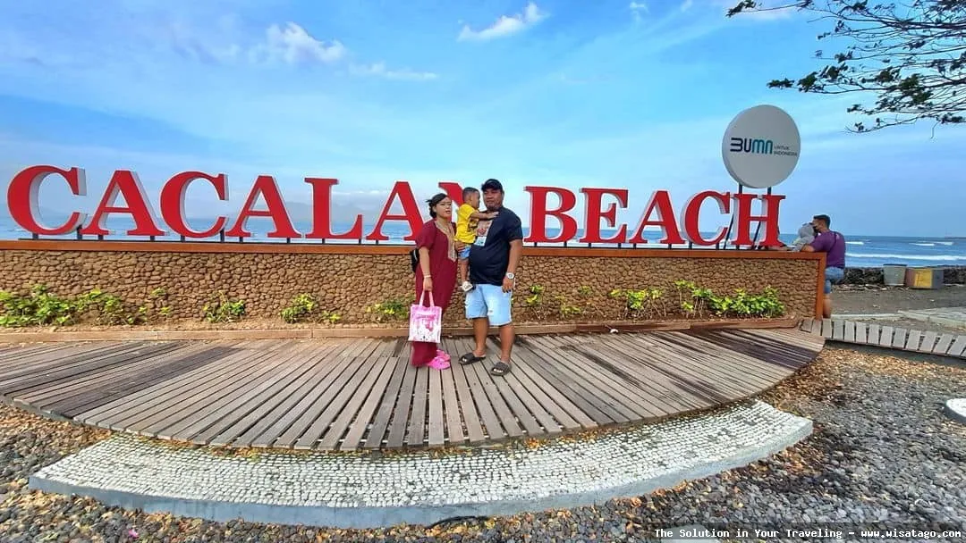 Pantai Cacalan, keindahan alam Banyuwangi