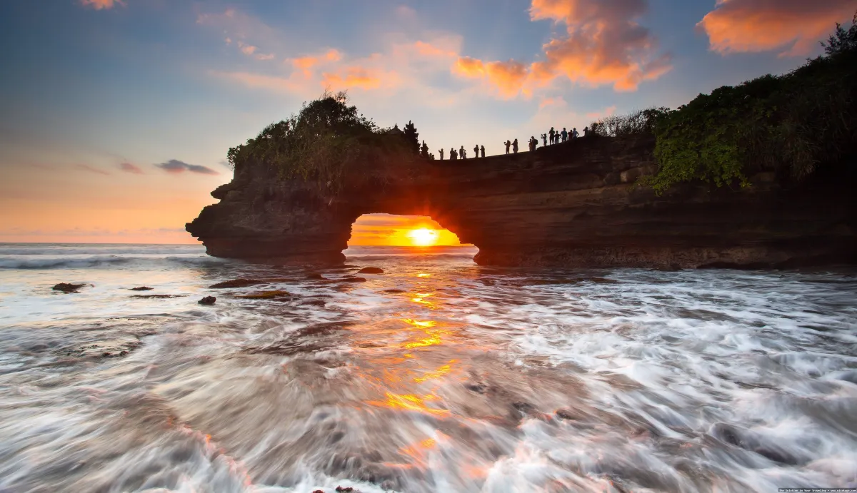 Pantai Canggu: Surga peselancar Bali