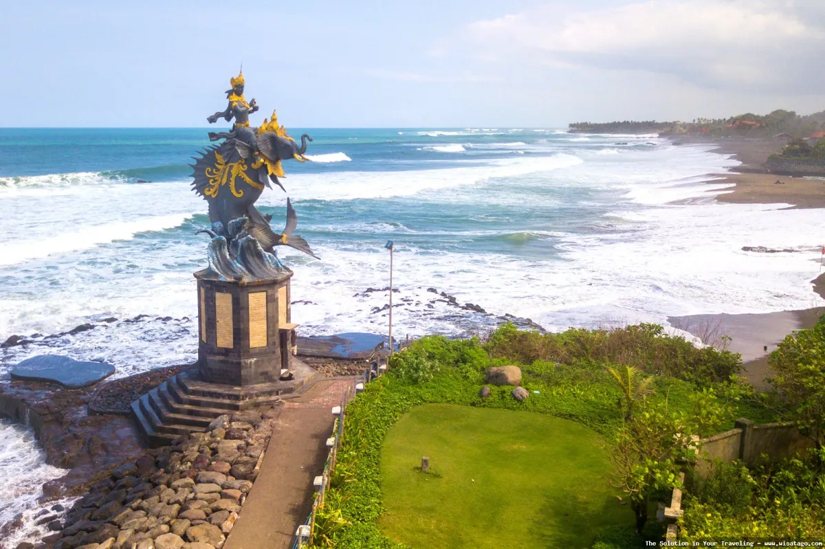Pantai Canggu: Surga peselancar Bali