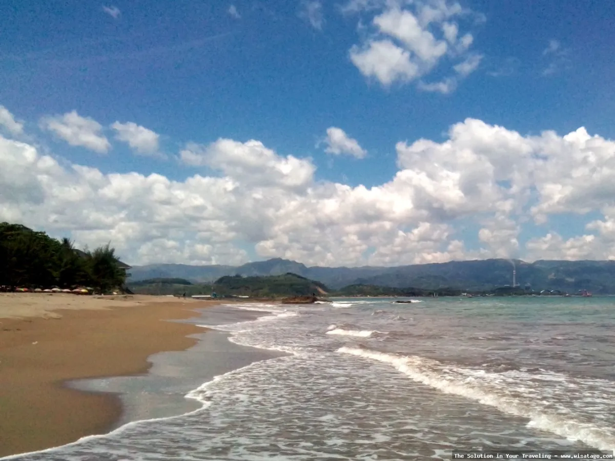 Pantai Citepus, pasirnya yang menawan
