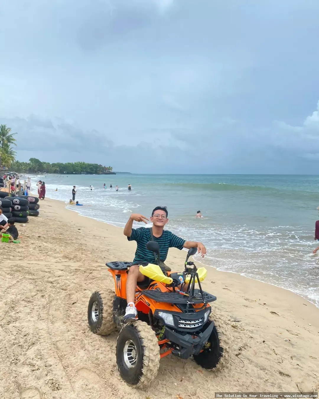 Pantai di Anyer yang indah menawan