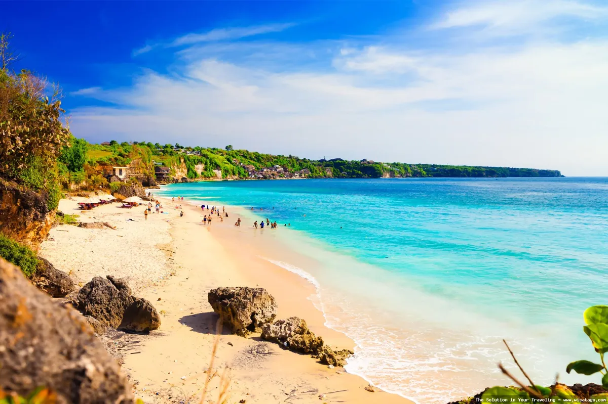 Pantai Dreamland: pasir putih memukau