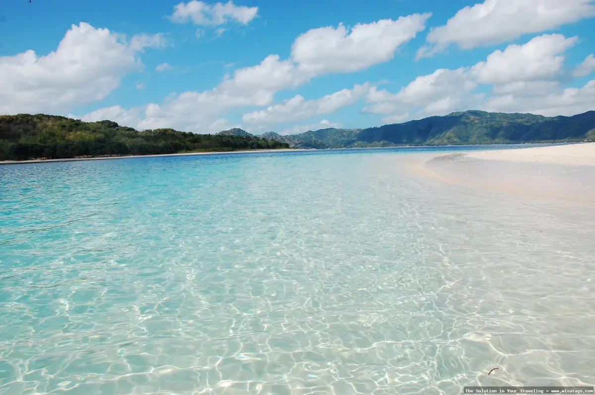 Pantai Gili Nanggu, pasir putih alami