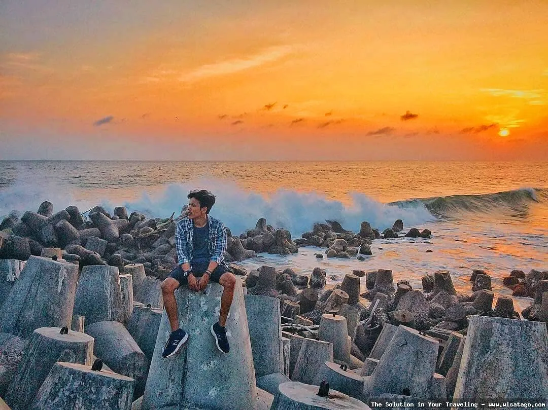 Pantai Glagah: Tips, Harga Tiket, Kuliner, Lokasi, Fasilitas dan Spot