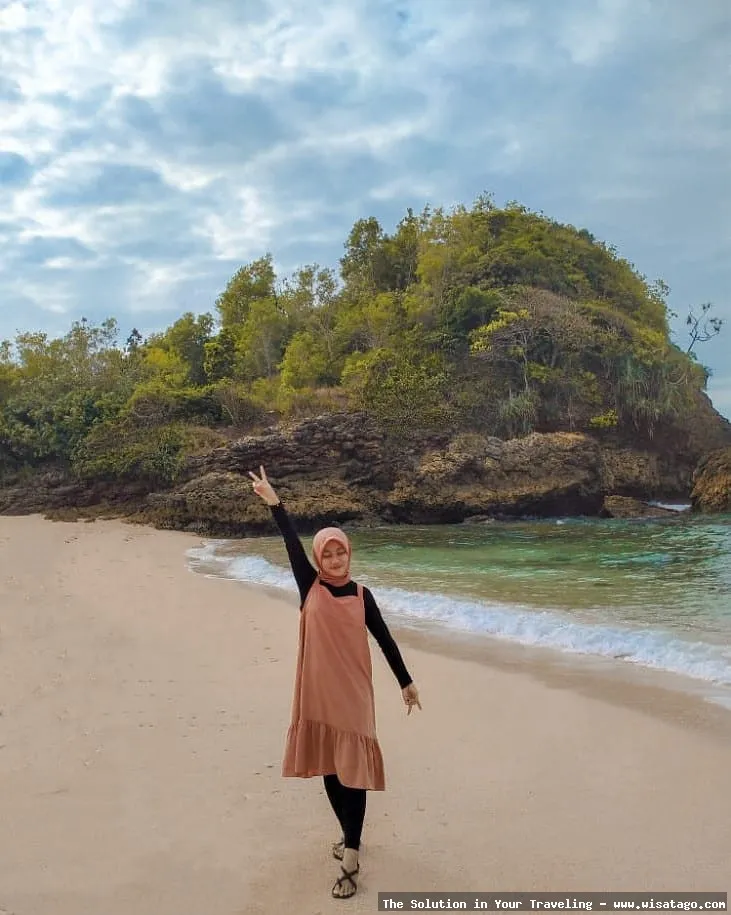 Pantai Gondo Mayit, pemandangan indah
