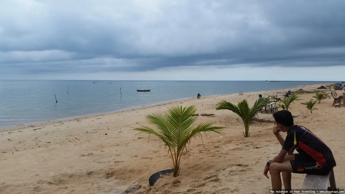 Pantai Indah Sergang Laut yang menawan