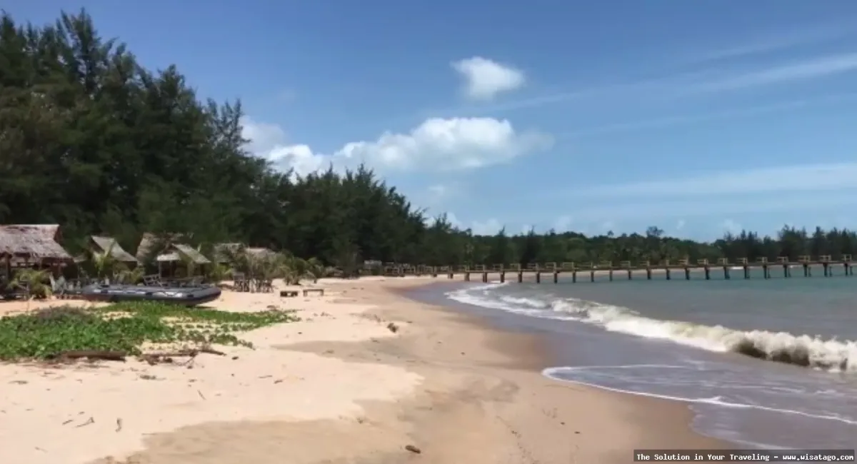 Pantai Indah Sergang Laut yang memukau
