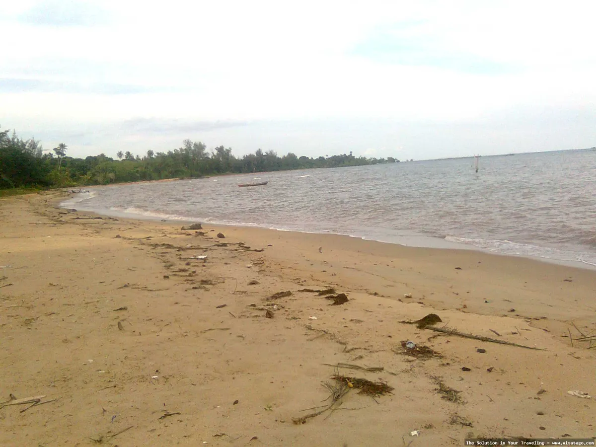 Pantai Indah Sergang Laut memukau wisatawan