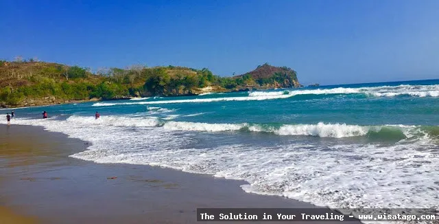 Pantai Jolosutro, keindahan alam memukau