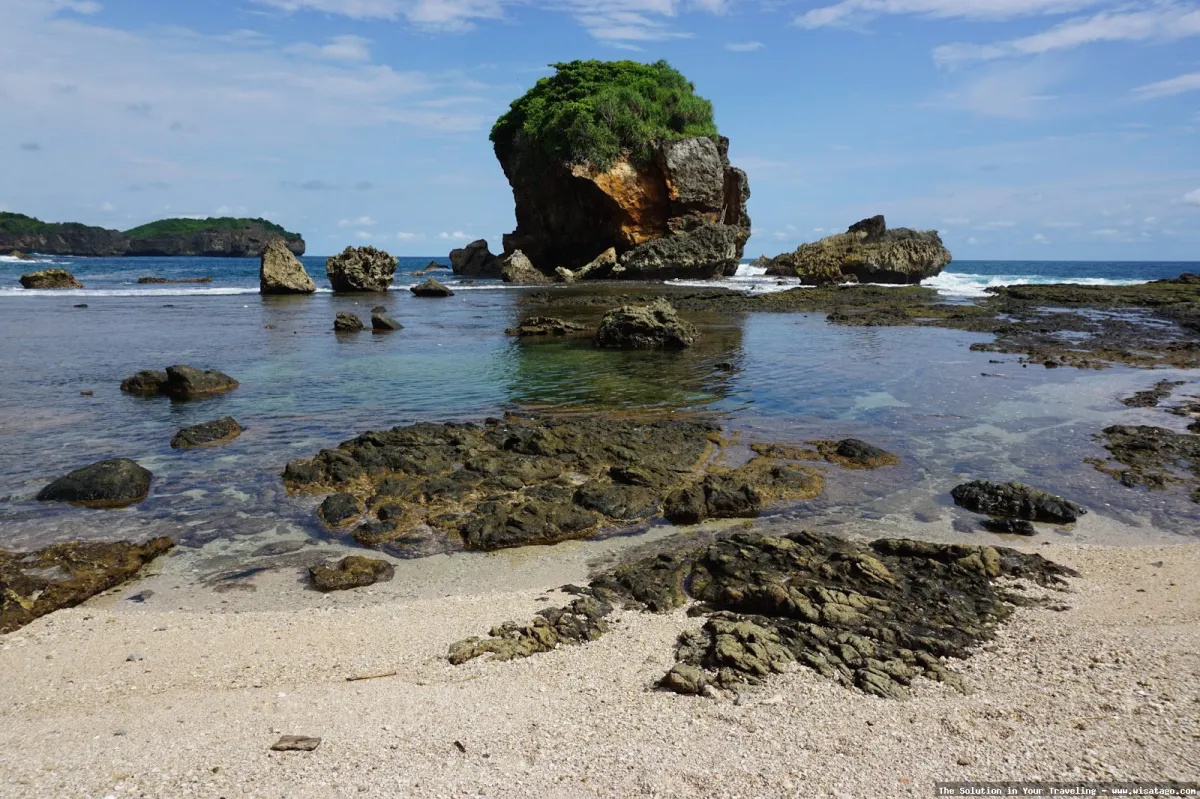 Pantai Jungwok, pesona pantai selatan.
