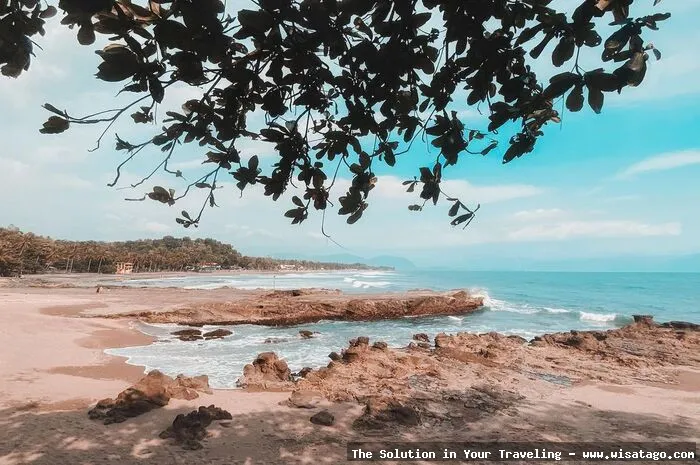Pantai Karang Hawu, pemandangan indah memukau