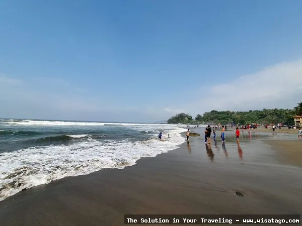 Pantai Karang Hawu, pemandangan indah memukau