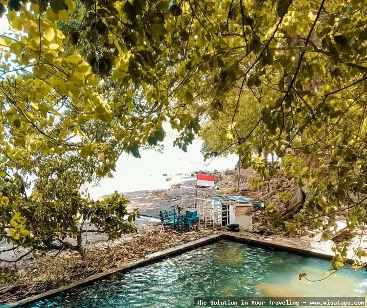 Pantai Kucur: Tips, Harga Tiket, Kuliner, Lokasi, Fasilitas dan Spot