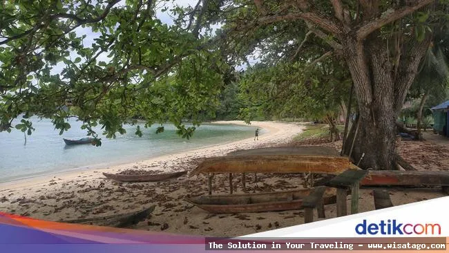 Pantai Kusik, pesona alam memukau