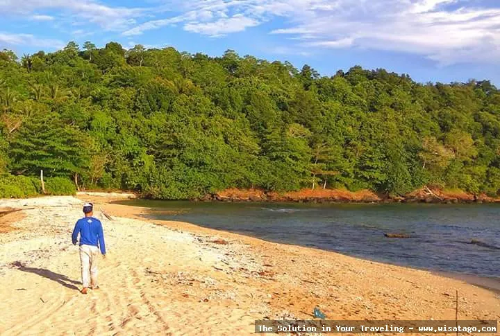 Pantai Lhok Geulumpang, pesona alam Aceh