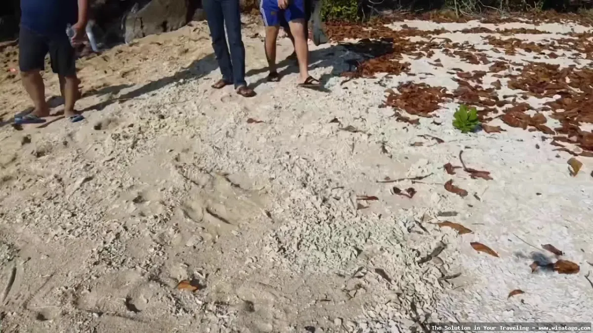Pantai Lhok Geulumpang, pesona alam Aceh