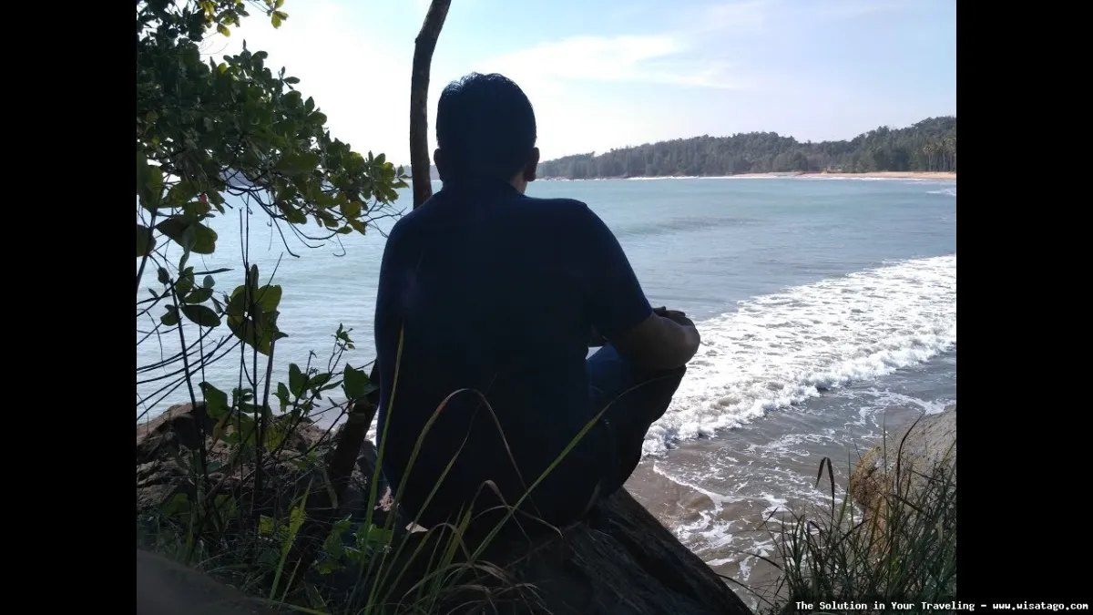 Pantai Lhok Geulumpang, panorama alam indah