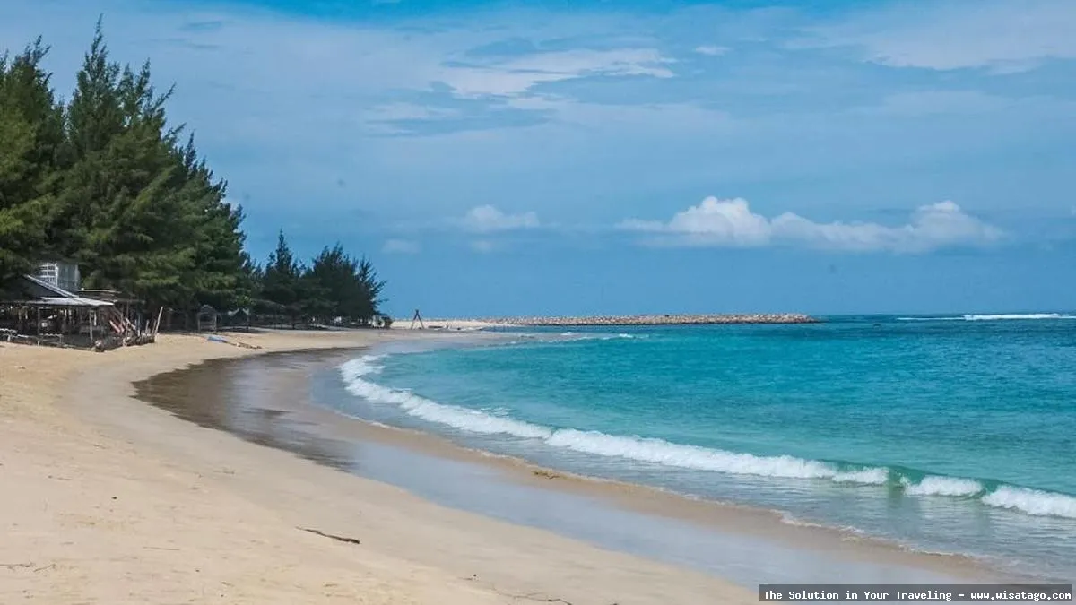 Pantai Lhok Mee, pasir putih memukau