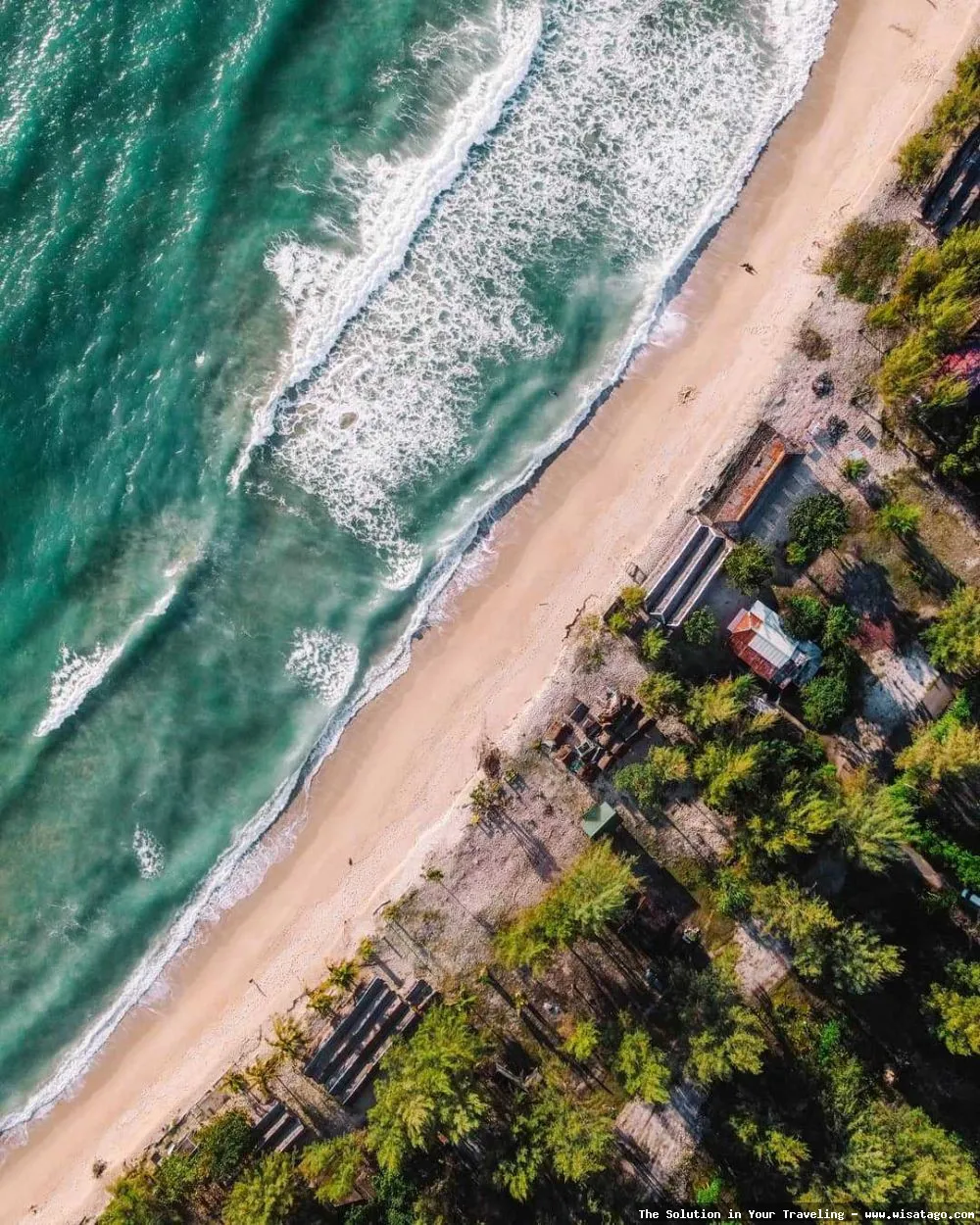 Pantai Lhoknga: Keindahan alam memukau