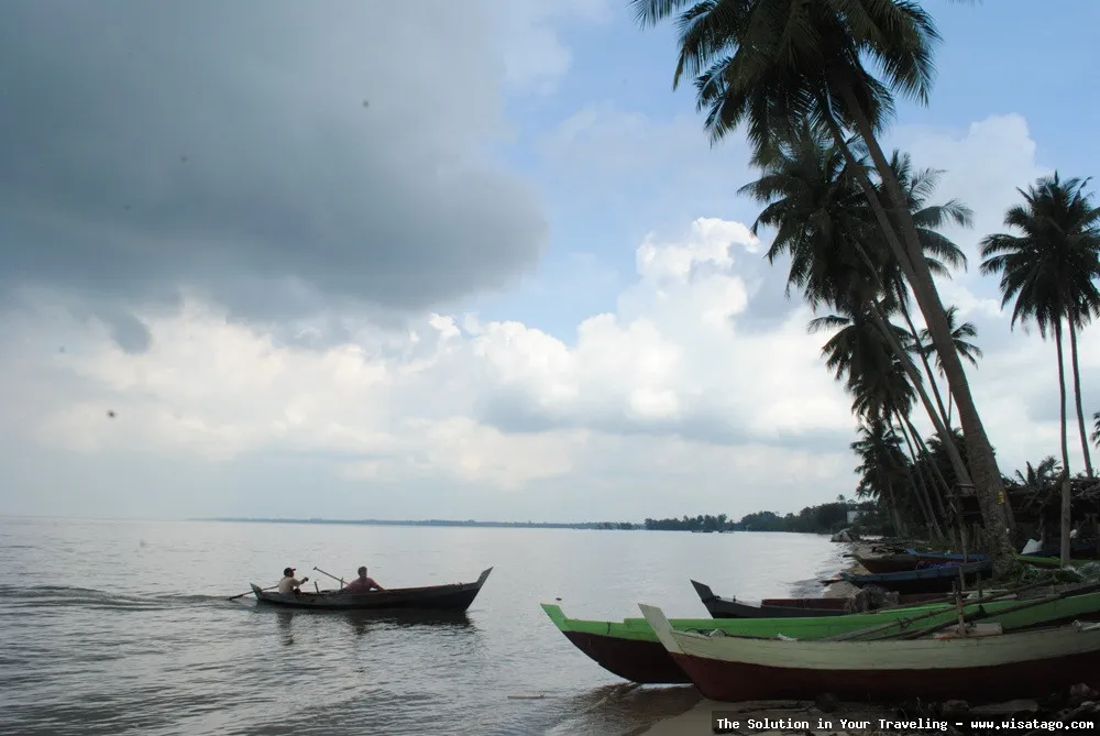 Pantai Lubuk, pesona alam memukau
