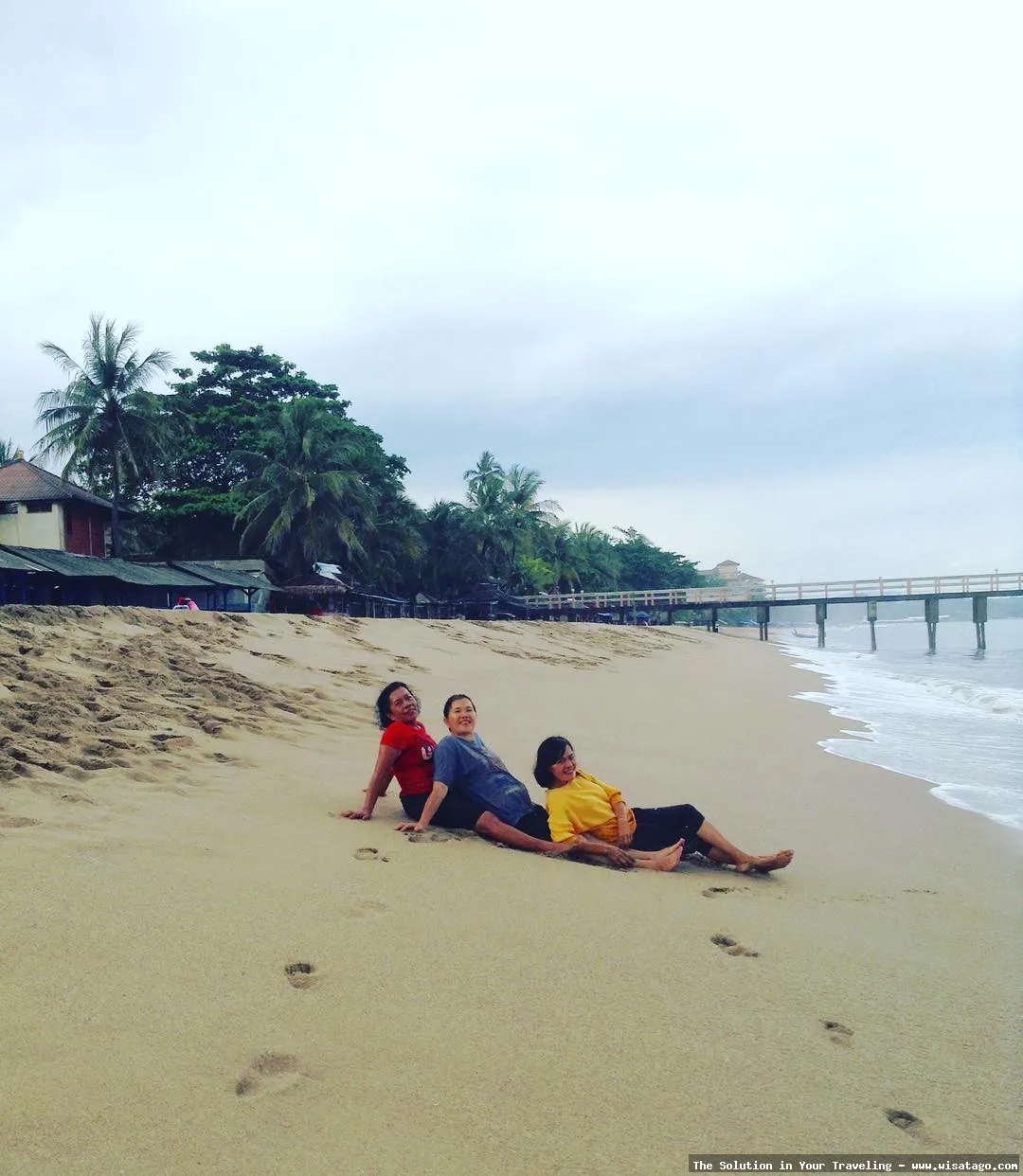Pantai Marbela: pesona pasir putih.