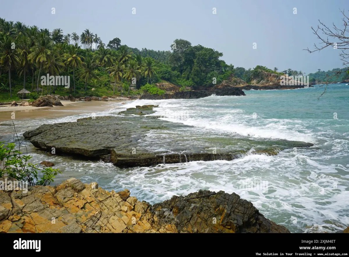 Pantai Marina Kalianda, pemandangan laut indah