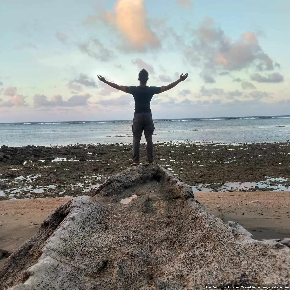 Pantai Mayangkara, keindahan alam memukau