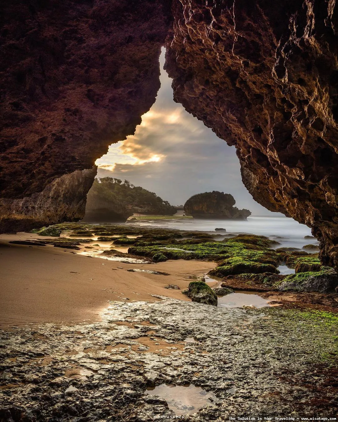 Pantai Mbuluk, keindahan tersembunyi Pacitan