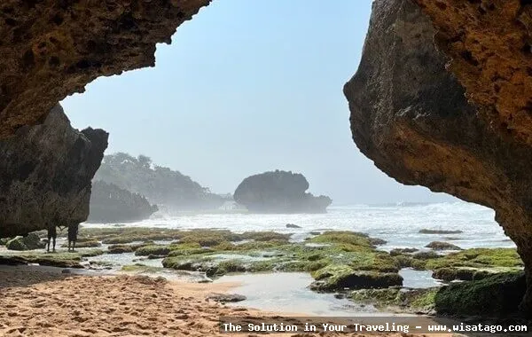 Pantai Mbuluk, keindahan tersembunyi Yogyakarta