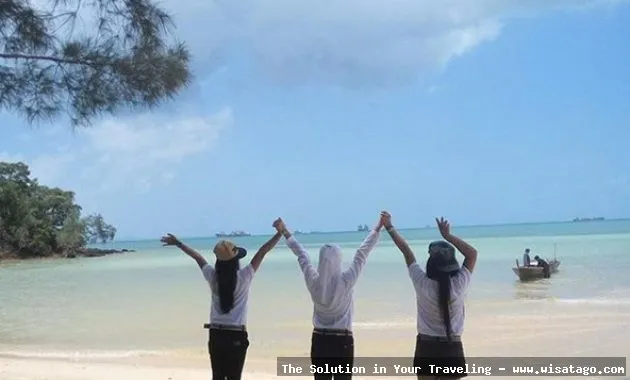 Pantai Melur, keindahan tersembunyi Batam.