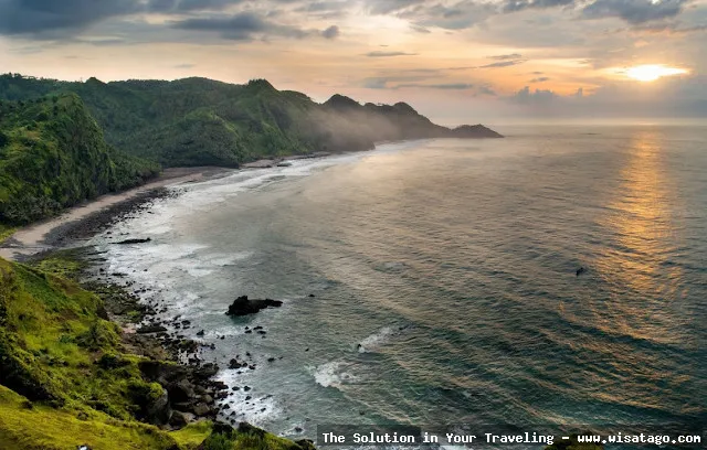 Pantai Menganti, keindahan alam Kebumen