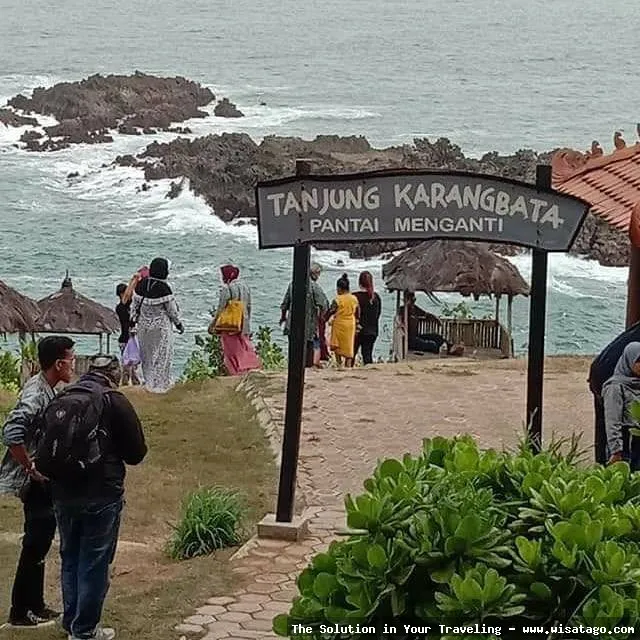 Pantai Menganti, keindahan pesisir Kebumen