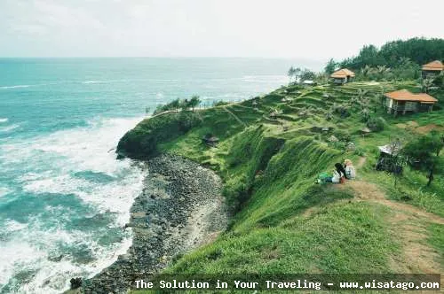 Pantai Menganti di Kebumen yang indah