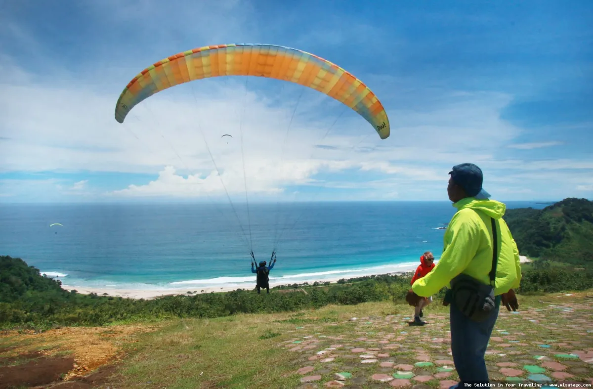 Pantai Mondangan, keindahan pesisir Probolinggo.