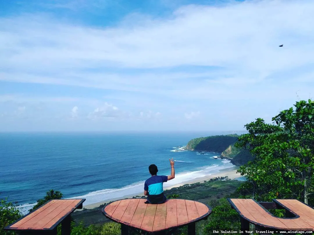 Pantai Mondangan, pemandangan pantai indah