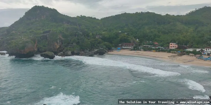 Pantai Muncar: keindahan laut memukau