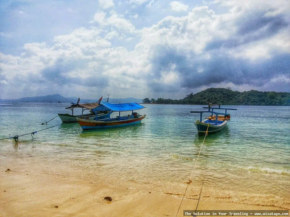 Pantai Mutun, pesona pantai Lampung