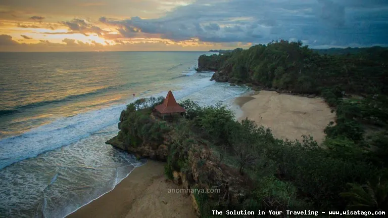 Pantai Ngantep, pesona pantai selatan