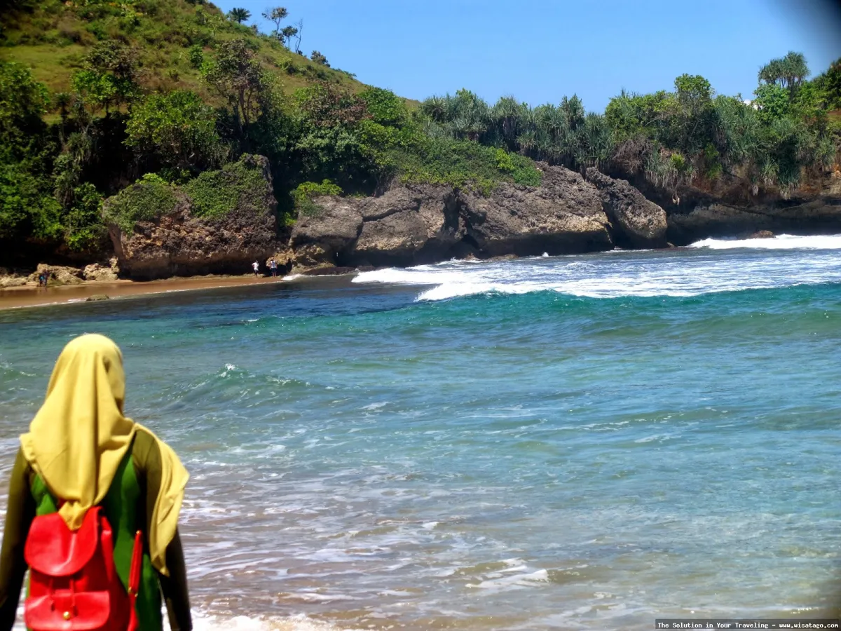 Pantai Ngantep, keindahan tersembunyi Malang