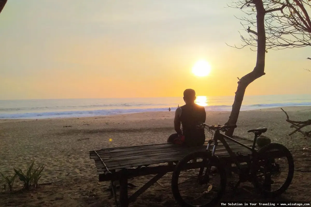 Pantai Ngantep Malang, pesona alam.