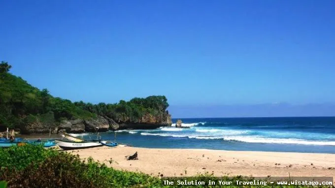 Pantai Ngantep Malang, pemandangan menakjubkan
