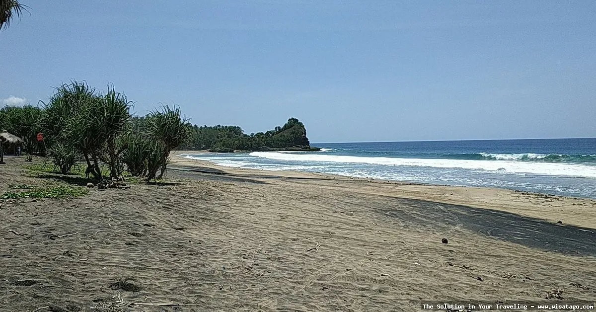 Pantai Ngantep Malang, pesona alam.